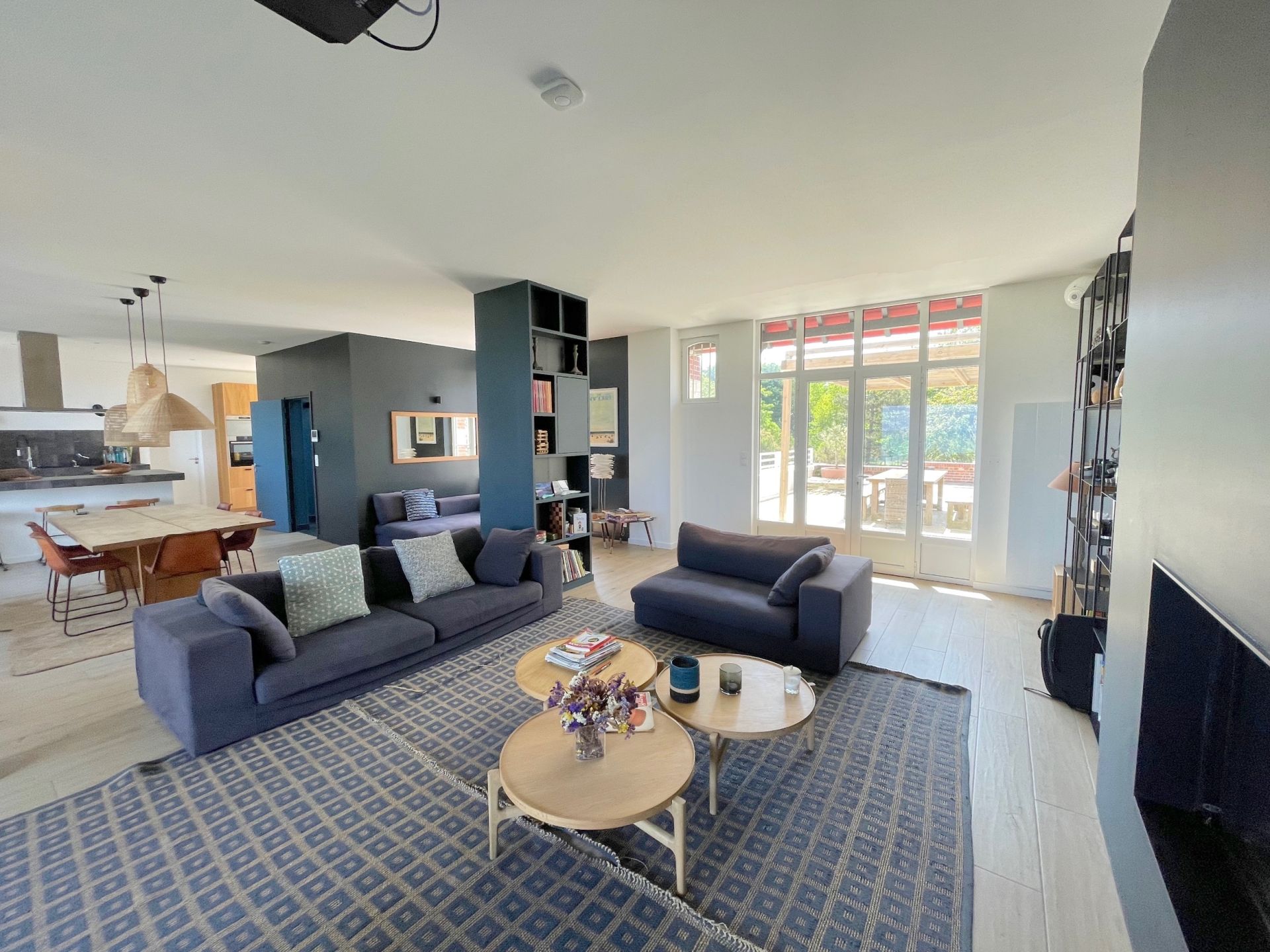 house 13 Rooms for seasonal rent on MERVILLE FRANCEVILLE PLAGE (14810)