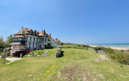 Rental House Merville-Franceville-Plage 13&nbsp;Rooms 380&nbsp;m²