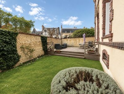 Sale House Caen 8&nbsp;Rooms 245&nbsp;m²