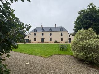 maison 5 Pièces en vente sur MEAUTIS (50500)
