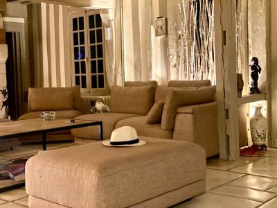 Rental Property Genneville 10&nbsp;Rooms 230&nbsp;m²