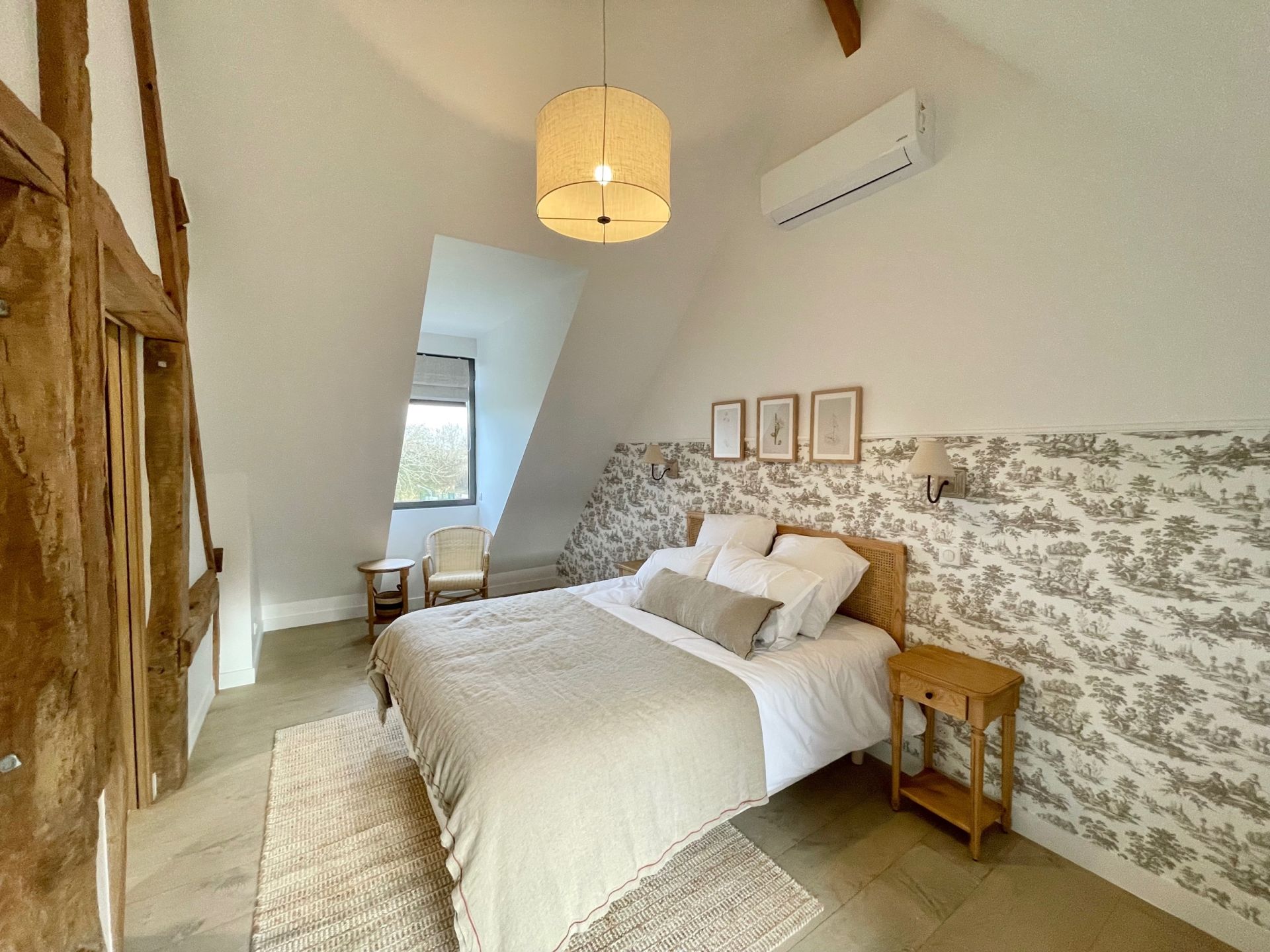 maison 5 Pièces en location saisonnière sur CRICQUEBOEUF (14113)