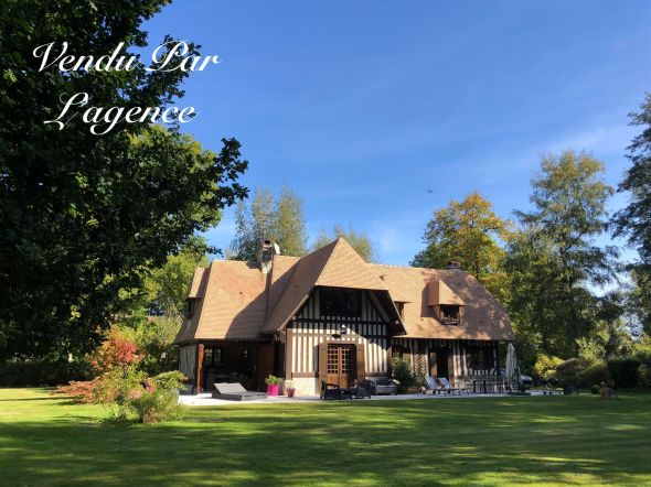 Sale Norman house Saint-Gatien-des-Bois 7&nbsp;Rooms 192&nbsp;m²
