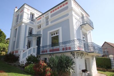 villa 8 Rooms for sale on TROUVILLE SUR MER (14360) Sale Villa Trouville-sur-Mer 8 Rooms 244 m²