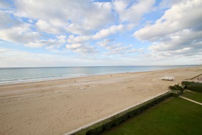 apartment 4 Rooms for sale on BENERVILLE SUR MER (14910) Sale Apartment Benerville-sur-Mer 4 Rooms 76 m²
