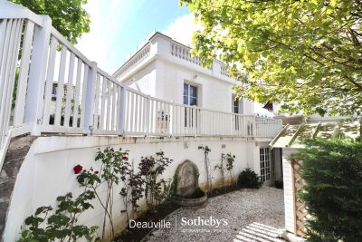 maison 5 Pièces en vente sur DEAUVILLE (14800) Vente Maison Deauville 5 Pièces 150 m²
