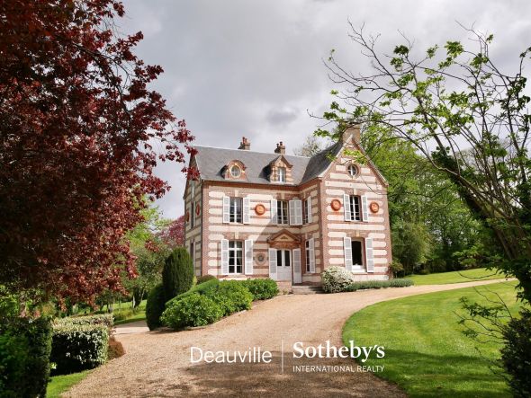 Sale Mansion Trouville-sur-Mer 13&nbsp;Rooms 380&nbsp;m²