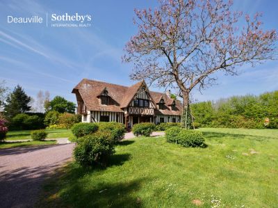 Sale Norman house Saint-Gatien-des-Bois 7&nbsp;Rooms 240&nbsp;m²