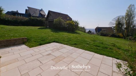 maison normande 8 Pièces en vente sur TROUVILLE SUR MER (14360) Vente Maison normande Trouville-sur-Mer 8 Pièces 157 m²