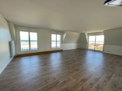 apartment 4 Rooms for sale on BENERVILLE SUR MER (14910) Sale Apartment Benerville-sur-Mer 4 Rooms 95 m²