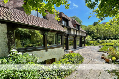 maison 8 Pièces en vente sur BARNEVILLE LA BERTRAN (14600) Vente Maison Barneville-la-Bertran 8 Pièces 307 m²