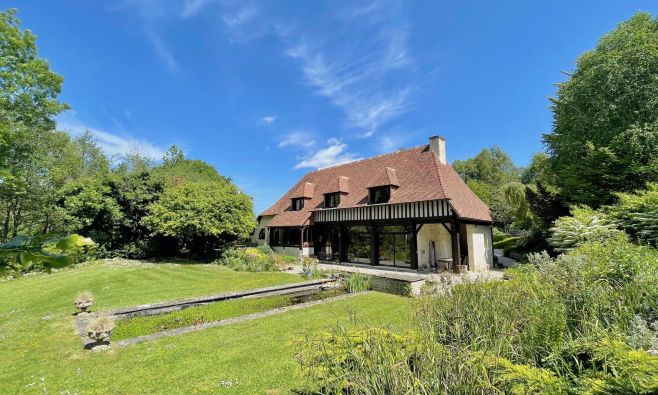 Vente Maison Barneville-la-Bertran 8 Pièces 307 m²