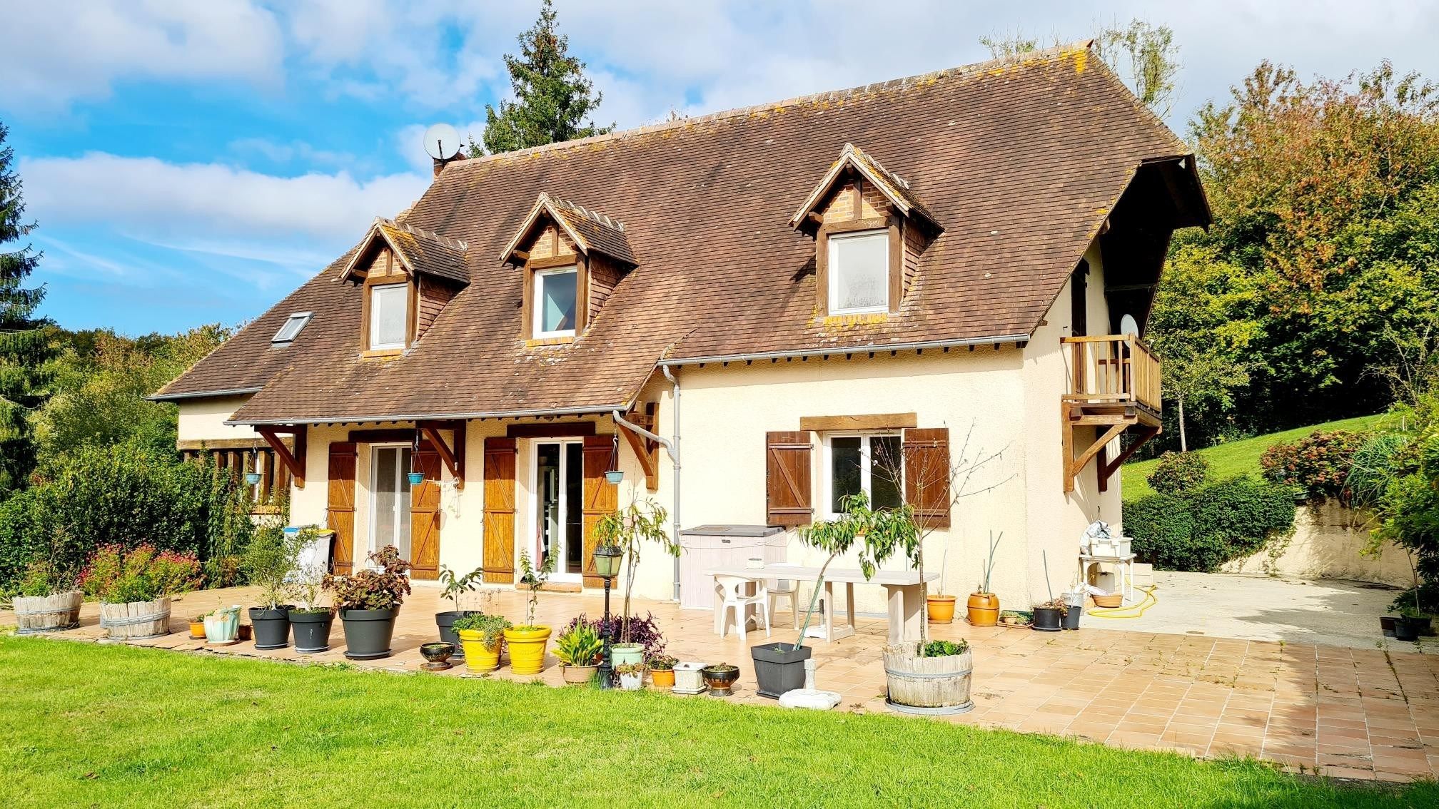 maison 7 Pièces en vente sur PONT L EVEQUE (14130)