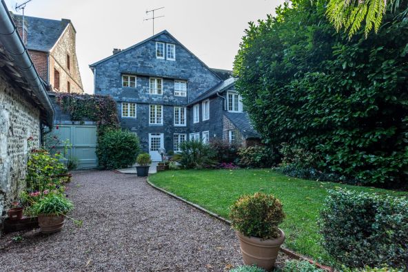 Sale House Pont-l'Évêque 8&nbsp;Rooms 200&nbsp;m²