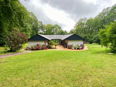 house 6 Rooms for sale on ST GATIEN DES BOIS (14130) Sale House Saint-Gatien-des-Bois 6 Rooms 148 m²