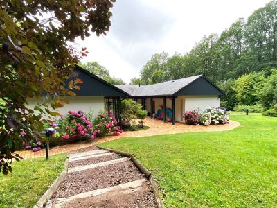 house 6 Rooms for sale on ST GATIEN DES BOIS (14130) Sale House Saint-Gatien-des-Bois 6 Rooms 148 m²