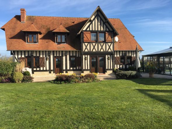 Sale Norman house Le Neubourg 6&nbsp;Rooms 135&nbsp;m²