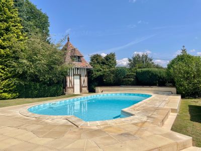 Sale House Pont-l'Évêque 8&nbsp;Rooms 200&nbsp;m²