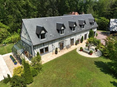 house 8 Rooms for sale on ST GATIEN DES BOIS (14130) Sale House Saint-Gatien-des-Bois 8 Rooms 300 m²