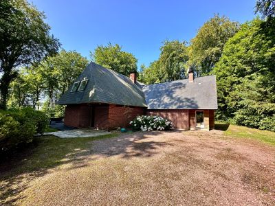 house 5 Rooms for sale on PONT L EVEQUE (14130) Sale House Pont-l'Évêque 5 Rooms 193 m²