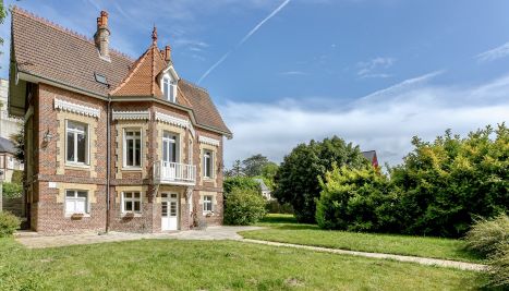 house 7 Rooms for sale on JUMIEGES (76480) Sale House Jumièges 7 Rooms 170 m²
