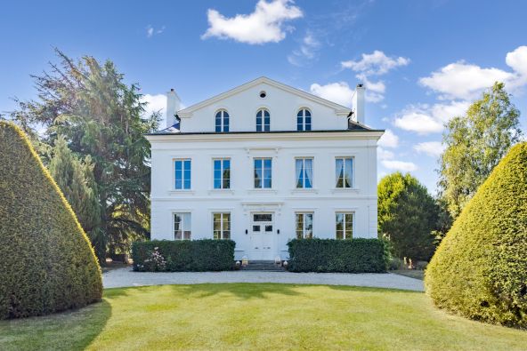 Sale House Breteuil 10&nbsp;Rooms 260&nbsp;m²