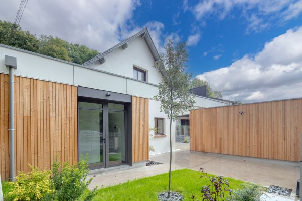 Sale House Mont-Saint-Aignan 7&nbsp;Rooms 218&nbsp;m²