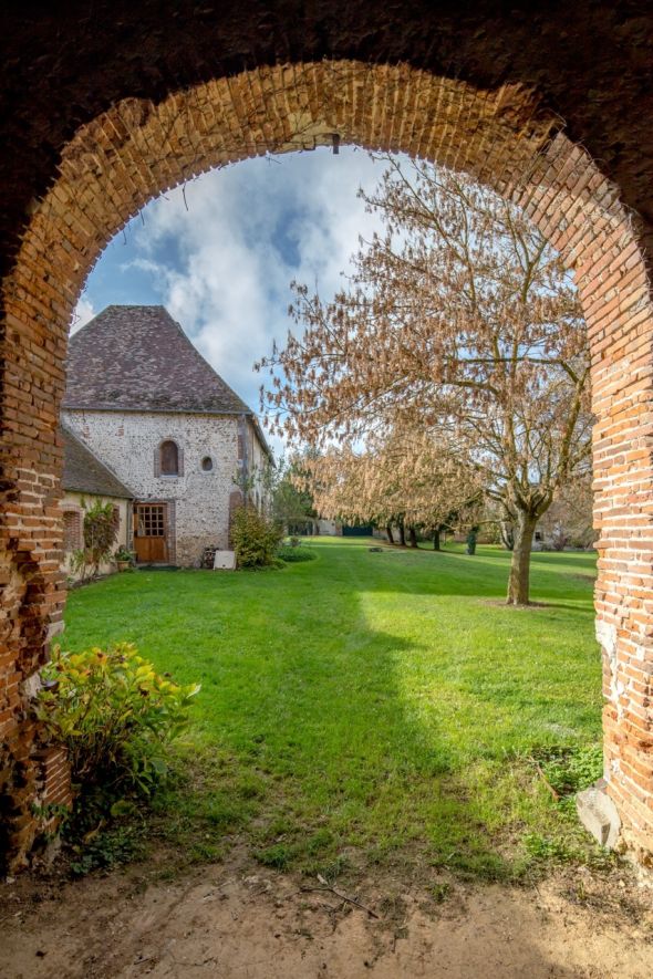 Sale House Saint-André-de-l'Eure 8&nbsp;Rooms 213&nbsp;m²