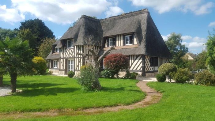 Sale House Le Bec-Hellouin 6&nbsp;Rooms 193&nbsp;m²