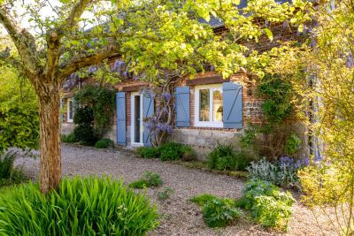 house 9 Rooms for sale on ERMENOUVILLE (76740) Sale House Ermenouville 9 Rooms 259 m²