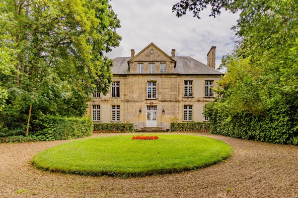 Vente Maison Courseulles-sur-Mer 11&nbsp;Pièces 440&nbsp;m²