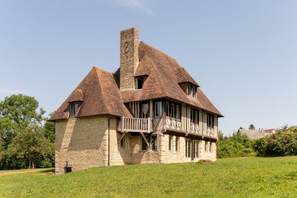 Vente Maison Beaumont-en-Auge 8 Pièces 290 m²