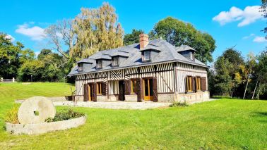 maison 6 Pièces en vente sur PONT L EVEQUE (14130)