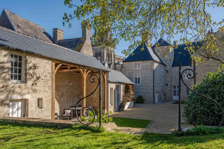maison 15 Pièces en vente sur CARENTAN (50500)