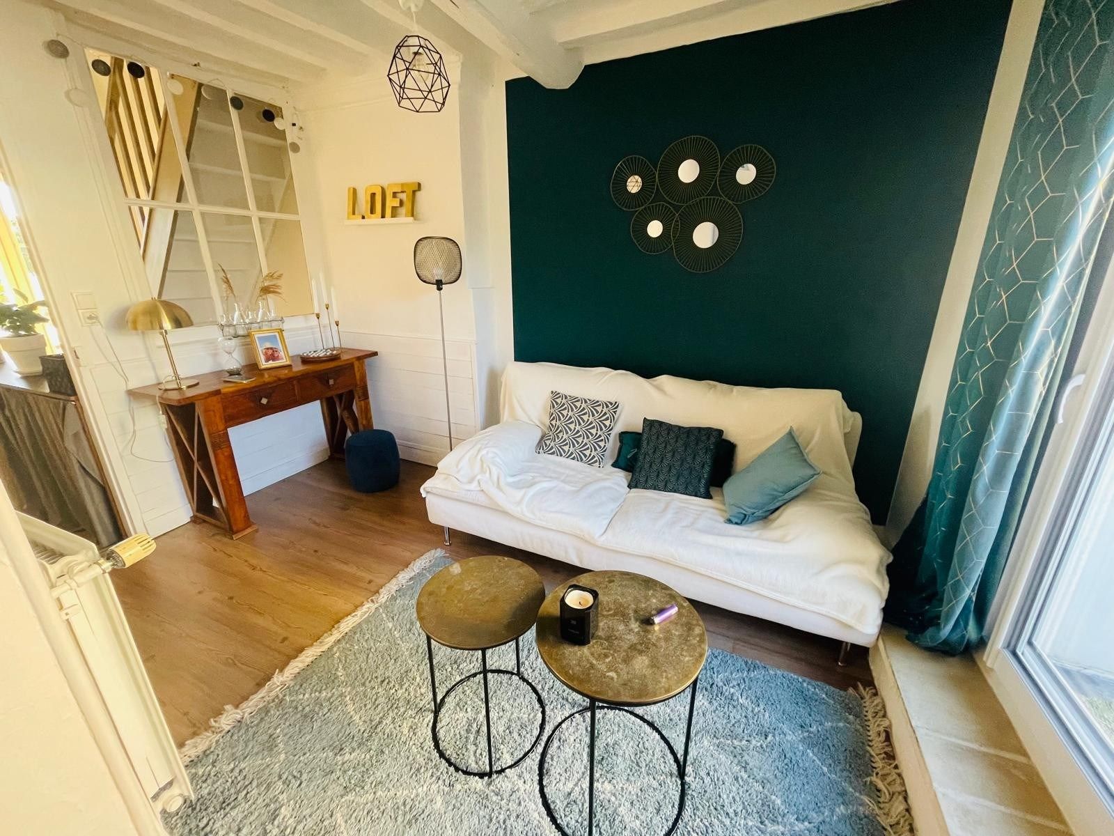 house 4 Rooms for sale on BAYEUX (14400)