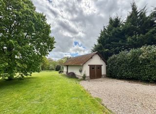 house 7 Rooms for sale on ST PIERRE DE SALERNE (27800)