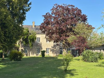 Vente Maison Lessay 11 Pièces 246 m²