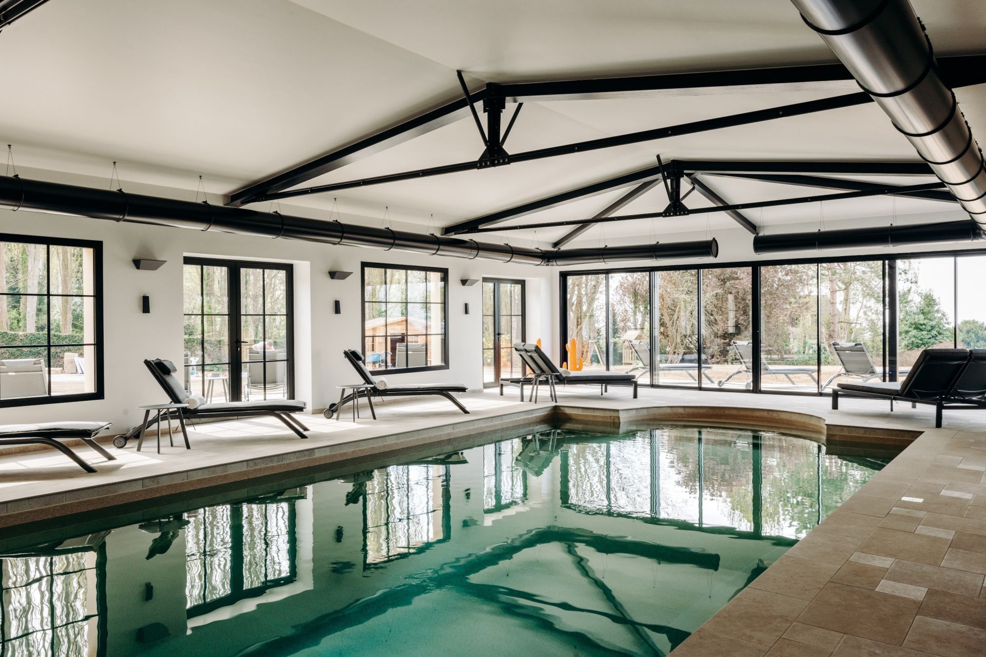 house 10 Rooms for seasonal rent on VILLERVILLE (14113)