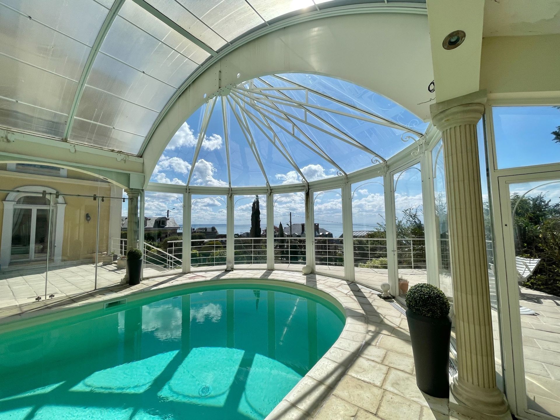 house 19 Rooms for sale on STE ADRESSE (76310)