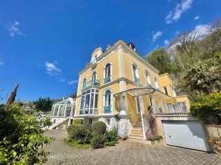 house 19 Rooms for sale on STE ADRESSE (76310)