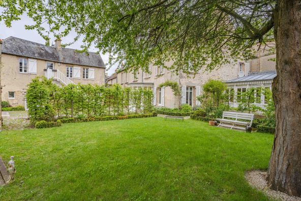 Vente Maison Arromanches-les-Bains 10&nbsp;Pièces 287&nbsp;m²