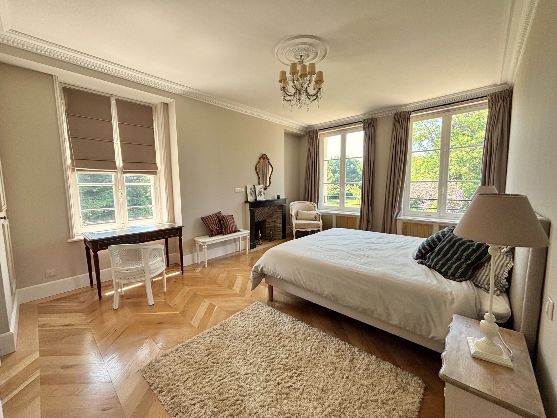 maison 9 Pièces en location saisonnière sur EQUEMAUVILLE (14600)