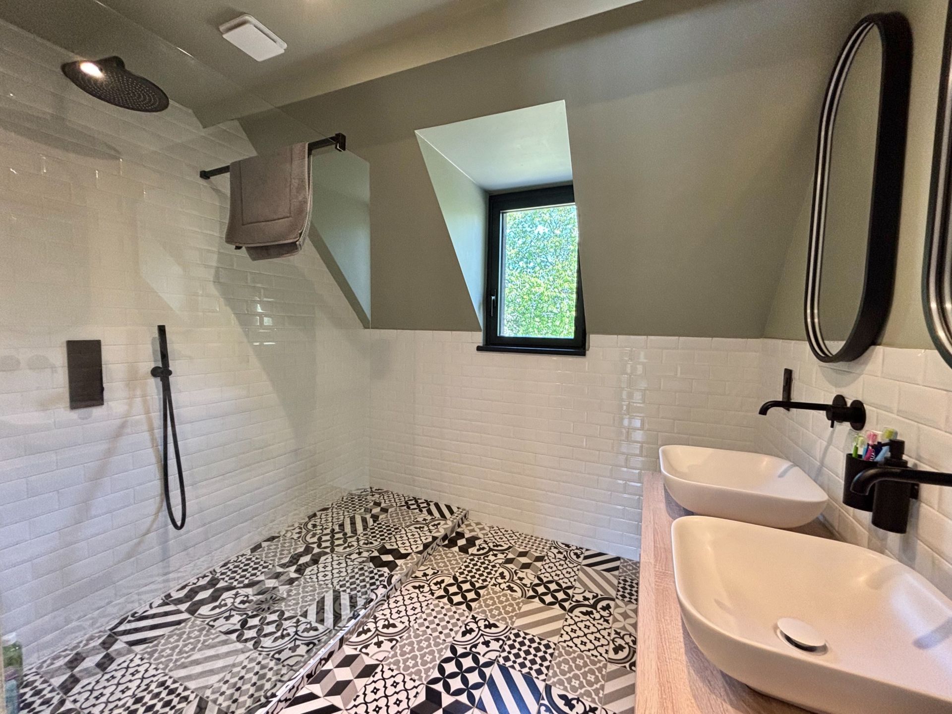 house 6 Rooms for seasonal rent on GLANVILLE (14950)