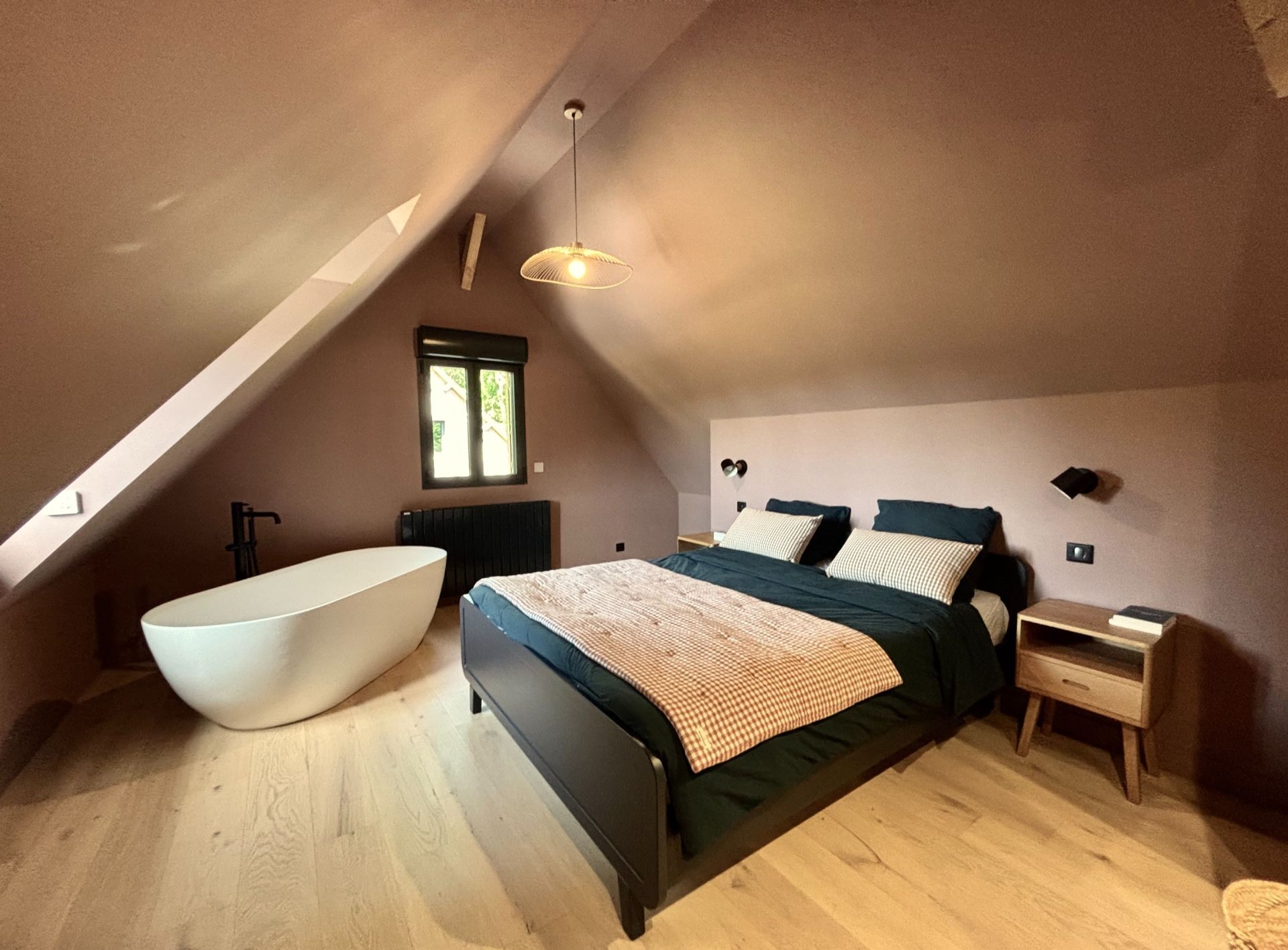 house 6 Rooms for seasonal rent on GLANVILLE (14950)