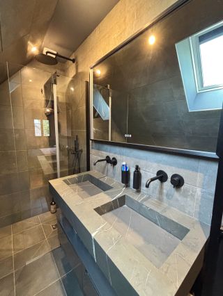 house 6 Rooms for seasonal rent on GLANVILLE (14950)