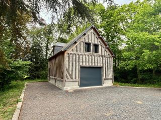 house 6 Rooms for seasonal rent on GLANVILLE (14950)