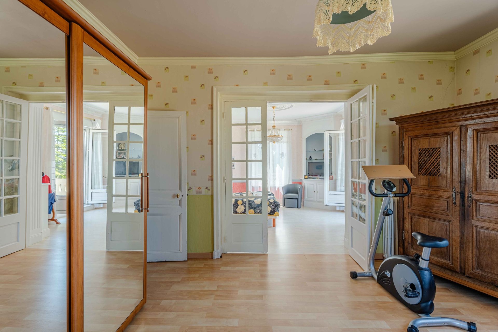 maison 13 Pièces en vente sur MERVILLE FRANCEVILLE PLAGE (14810)