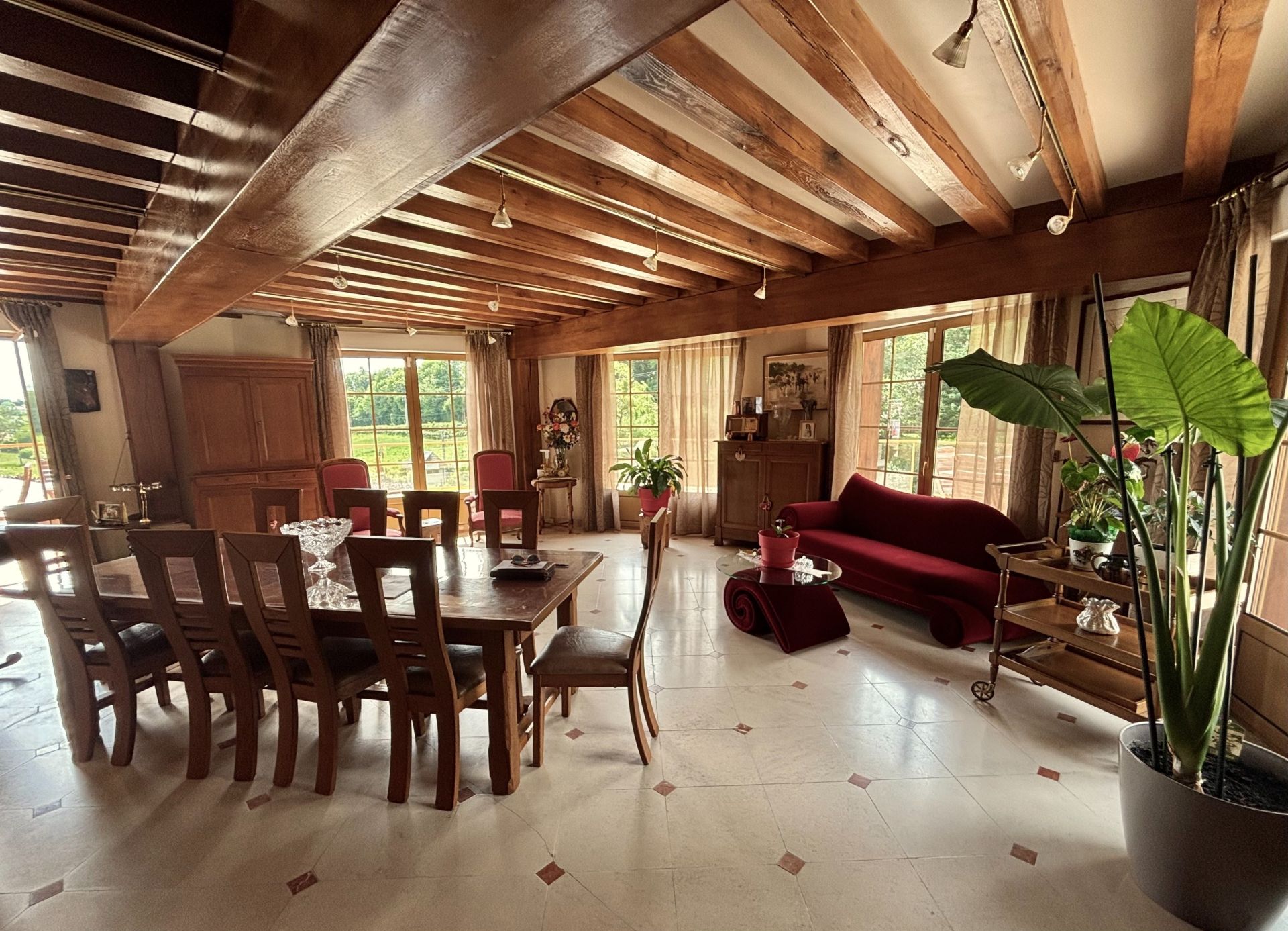 maison 9 Pièces en vente sur PONT L EVEQUE (14130)