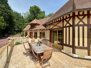 maison 9 Pièces en vente sur PONT L EVEQUE (14130)