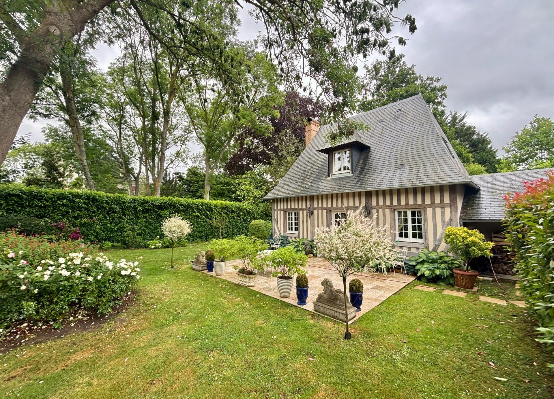 maison 12 Pièces en vente sur TOURGEVILLE (14800)